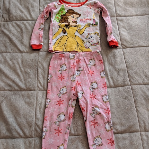 Girls Disney Pajama sets size 4T bundle - Picture 3 of 5